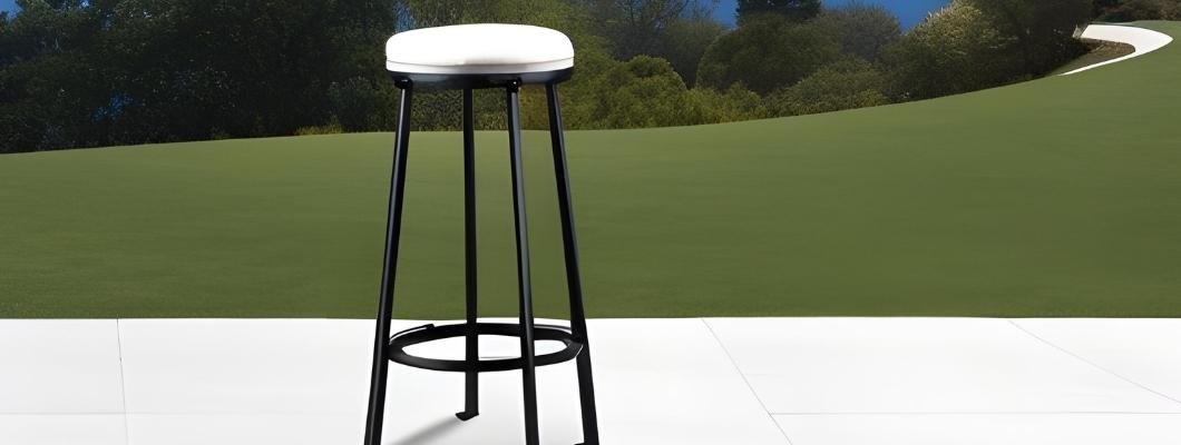 Should the Bar Stool be Preferred with Iron Legs?