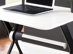 Konfor ve Rahatlık: Katlanır Dizüstü Bilgisayar Masası ile Verimli Çalışın! Konfor ve Rahatlık: Katlanır Dizüstü Bilgisayar Masası ile Verimli Çalışın!